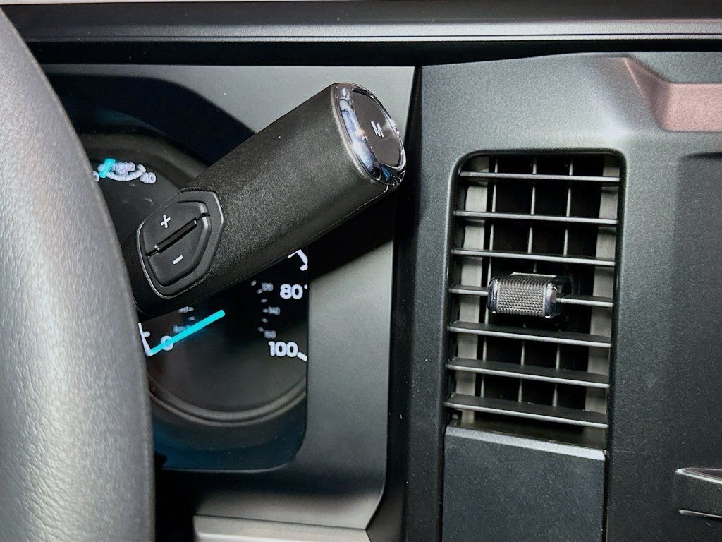 New 2026 Ford F550 4x4 Regular Cab Super Duty image 13