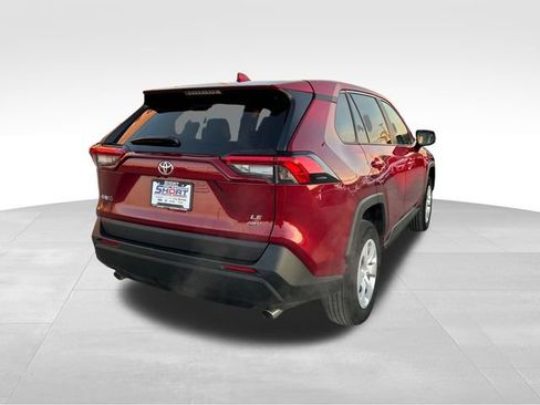 Used 2024 Toyota RAV4 LE image 5