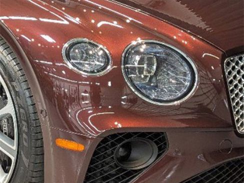 Used 2020 Bentley Continental GT image 12