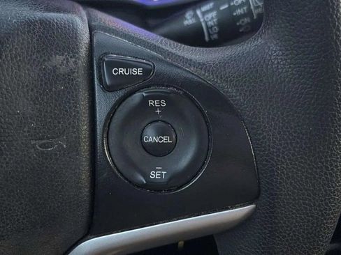 Used 2020 Honda Fit LX image 31