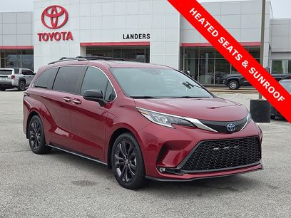 Used 2022 Toyota Sienna XSE