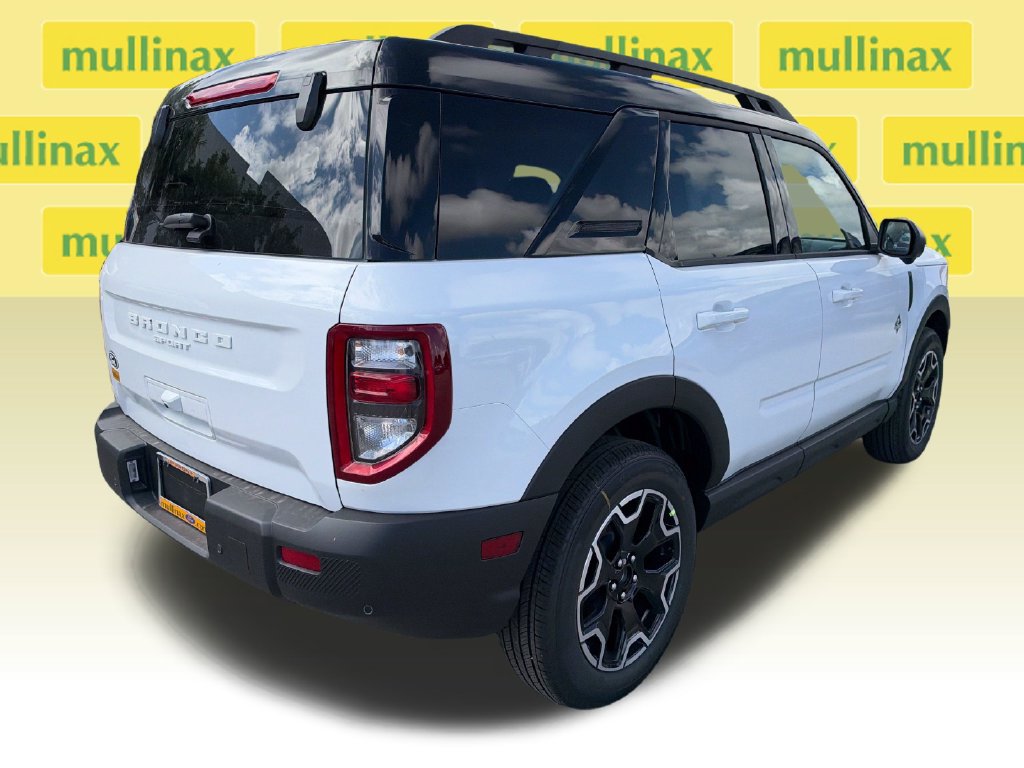 New 2026 Ford Bronco Sport Outer Banks w/ Outer Banks Tech Package+ AWD/4WD image 16