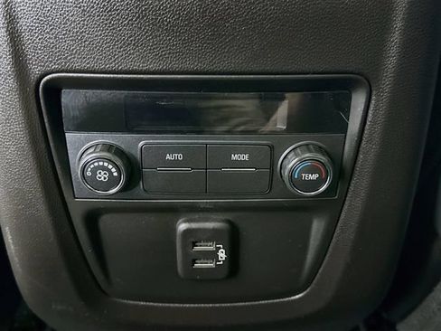 Used 2022 Buick Enclave Essence w/ Experience Buick Package AWD/4WD image 26