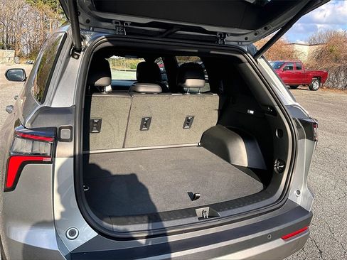 Certified 2026 Chevrolet Equinox LT w/ Convenience Package II image 21