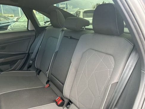 Used 2026 Volkswagen Jetta Sport image 15