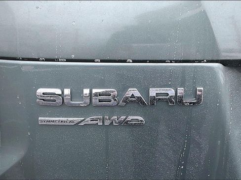 Used 2017 Subaru Forester 2.5i w/ Alloy Wheel Package image 9