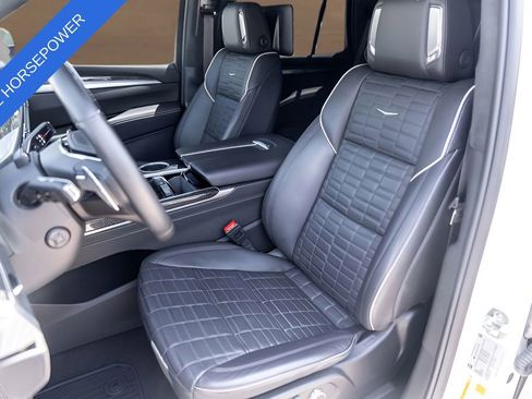Certified 2025 Cadillac Escalade V AWD/4WD image 7