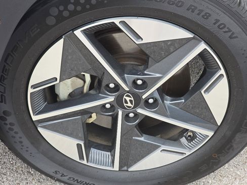Used 2025 Hyundai Tucson SEL FWD image 3