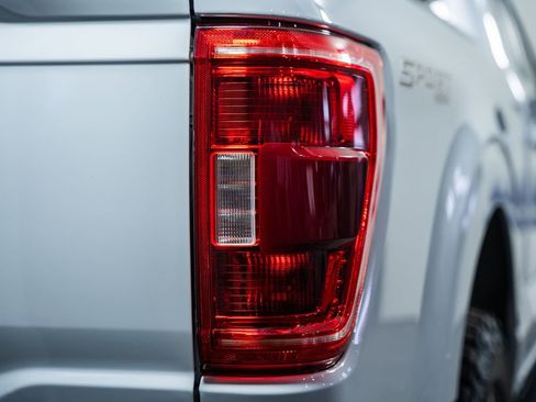 Certified 2022 Ford F150 XLT w/ Equipment Group 302A High image 6