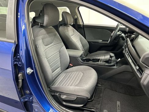 Certified 2025 Kia K4 EX FWD image 22