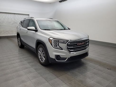 Used 2022 GMC Terrain SLT AWD/4WD image 13