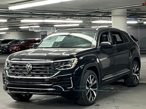 New 2026 Volkswagen Atlas Cross Sport SEL Premium R-Line AWD/4WD image 3