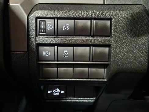 Used 2024 Toyota Tacoma TRD Off-Road image 41