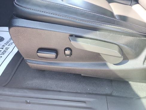 Used 2022 GMC Canyon Elevation w/ Elevation Premium Package image 15