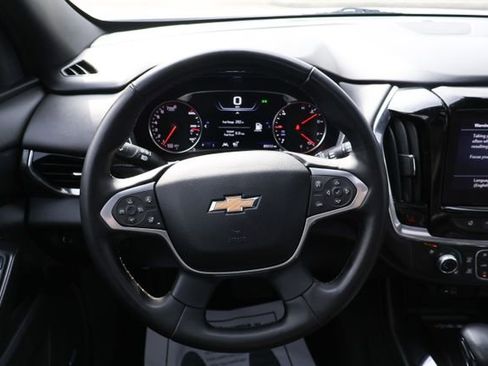 Used 2023 Chevrolet Traverse High Country image 14