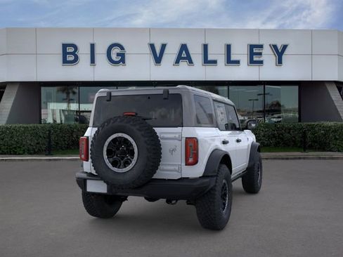 New 2026 Ford Bronco Badlands AWD/4WD image 8