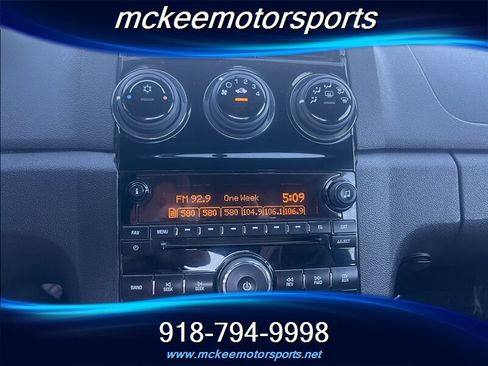 Used 2009 Saturn Sky Red Line image 9