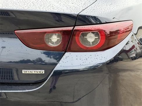 Used 2024 MAZDA MAZDA3 s image 7