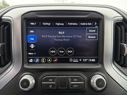 Used 2023 GMC Sierra 3500 SLT w/ SLT Premium Package image 4