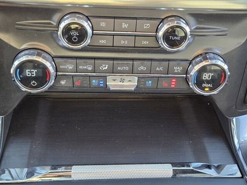 Certified 2021 Ford F150 Lariat w/ Equipment Group 502A High image 28