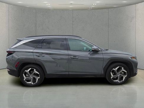 Used 2024 Hyundai Tucson Limited FWD image 32