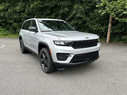 New 2025 Jeep Grand Cherokee Altitude