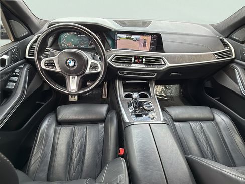 Used 2021 BMW X7 M50i AWD/4WD image 19