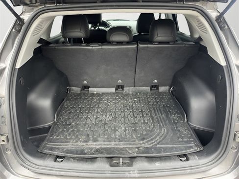 Used 2020 Jeep Compass Latitude image 23