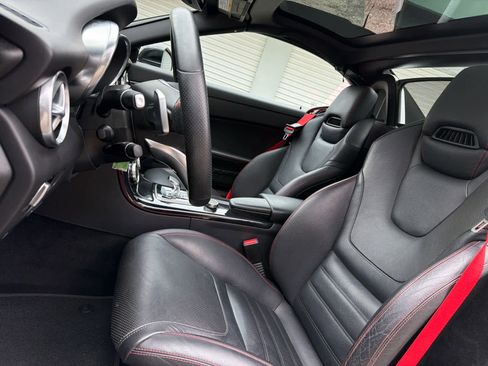Used 2020 Mercedes-Benz SLC 300 image 10
