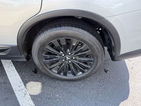 Used 2020 Mitsubishi Outlander LE image 6