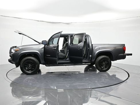 Used 2022 Toyota Tacoma SR5 image 45