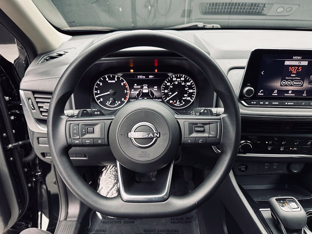 Used 2024 Nissan Rogue S AWD/4WD image 22
