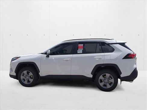 New 2025 Toyota RAV4 XLE image 8