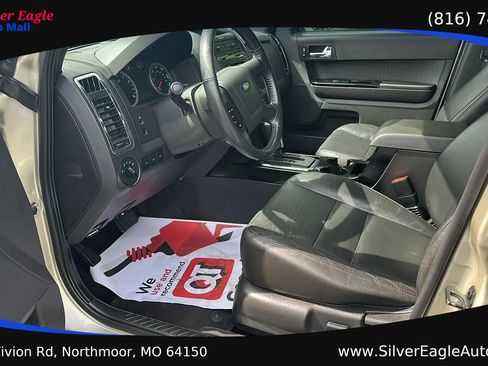 Used 2011 Ford Escape Limited w/ 302A Rapid Spec Order Code AWD/4WD image 8