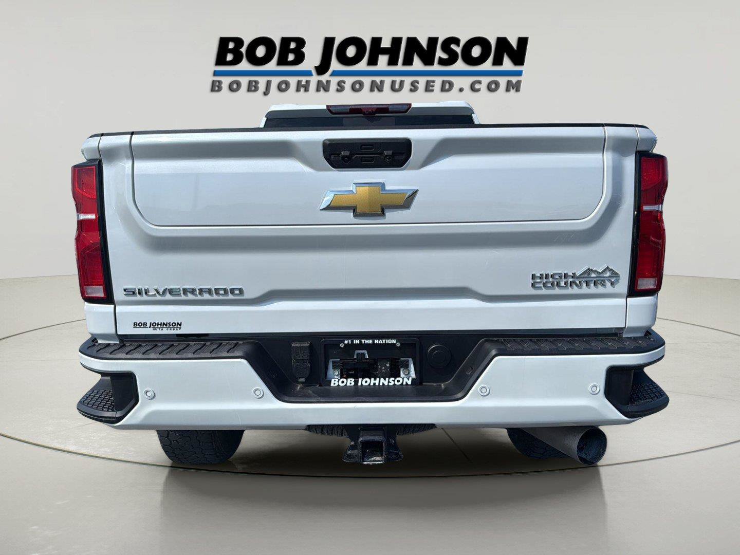 Used 2025 Chevrolet Silverado 3500 High Country w/ Technology Package AWD/4WD image 9