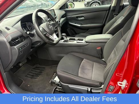Certified 2025 Nissan Sentra SR FWD image 18