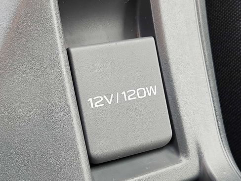 Certified 2025 Subaru Crosstrek 2.0i Premium image 27