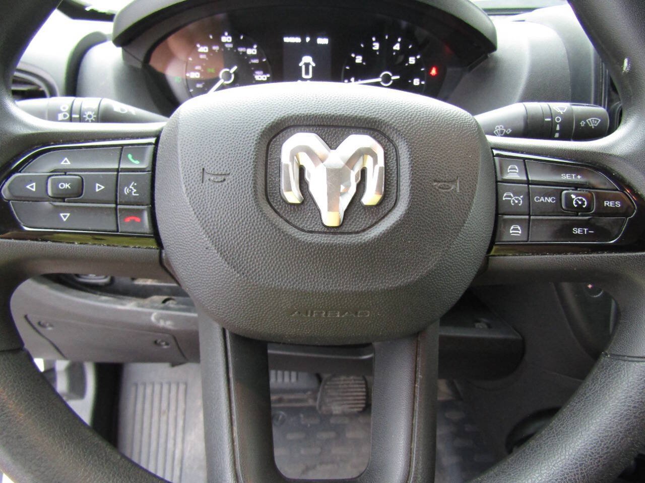 Used 2025 RAM ProMaster 3500 w/ Convenience Group FWD image 14