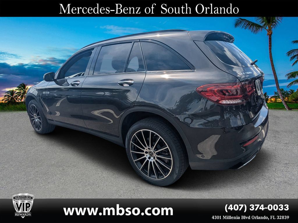 Used 2022 Mercedes-Benz GLC 300 w/ AMG Line image 16