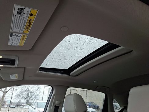 Used 2024 Honda HR-V EX-L image 14