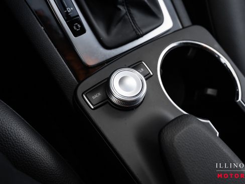 Used 2012 Mercedes-Benz GLK 350 4MATIC image 23