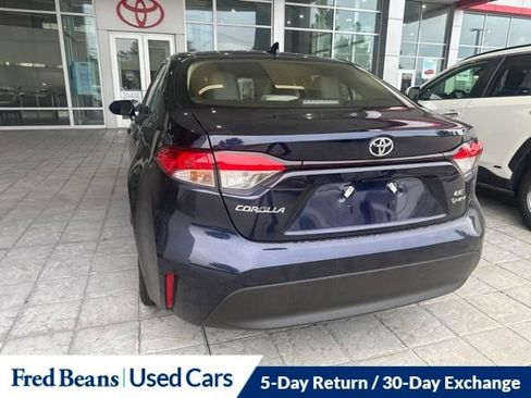 Used 2026 Toyota Corolla LE w/ LE Premium Package AWD/4WD image 11