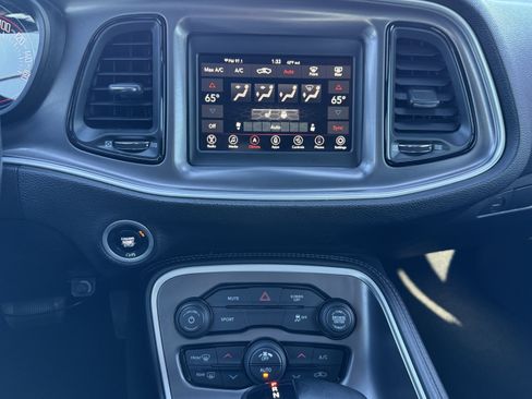 Used 2021 Dodge Challenger SXT w/ Blacktop Package image 12