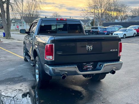 Used 2015 RAM 1500 Laramie w/ Convenience Group image 21