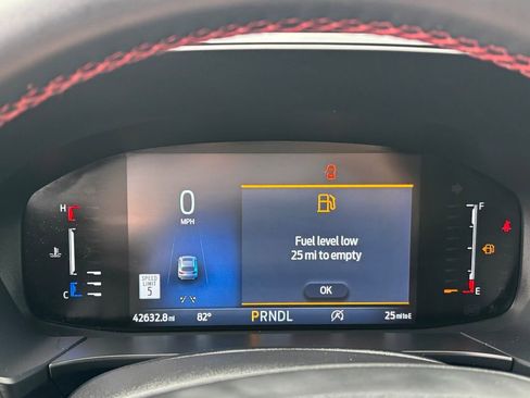 Used 2024 Ford Escape ST-Line w/ Tech Pack #1 FWD image 15