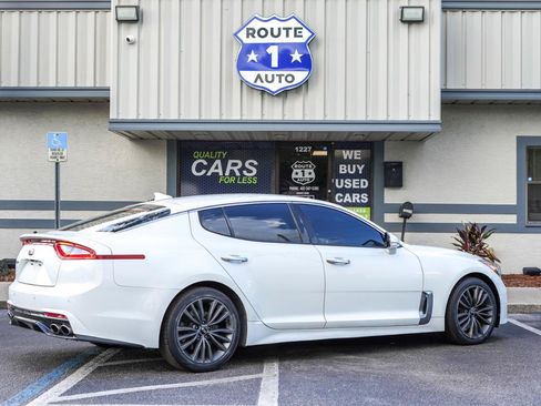 Used 2019 Kia Stinger RWD image 3