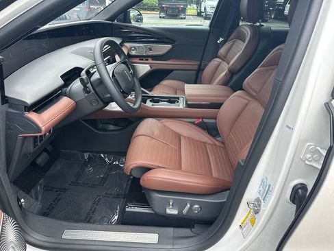 New 2026 Lincoln Nautilus Reserve AWD/4WD image 10