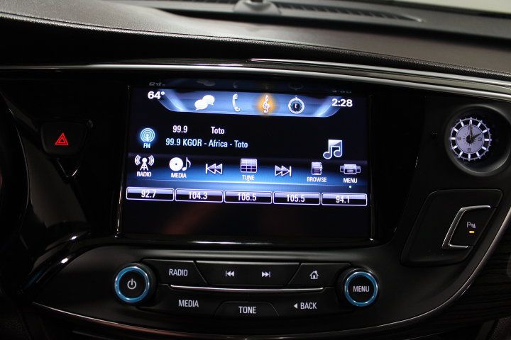 Used 2017 Buick Envision Essence FWD image 50
