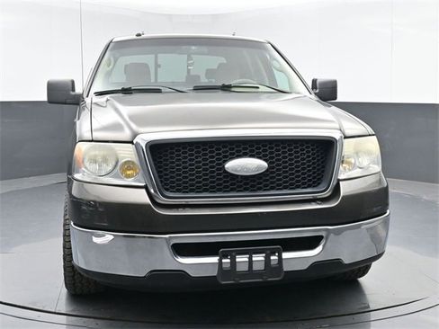 Used 2007 Ford F150 XLT image 3