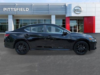 New 2025 Nissan Sentra SR w/ Midnight Edition